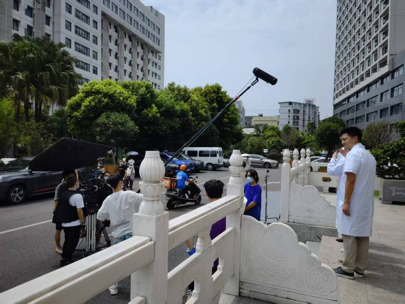 文登市广告片拍摄公司低成本实现高规格制作的诀窍
